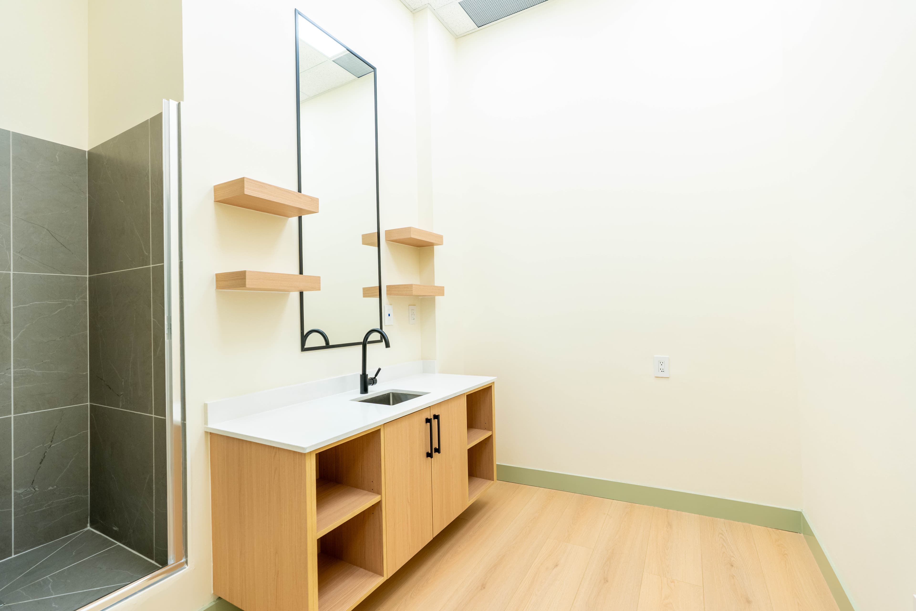 Abbotsford Shine Dental Clinic